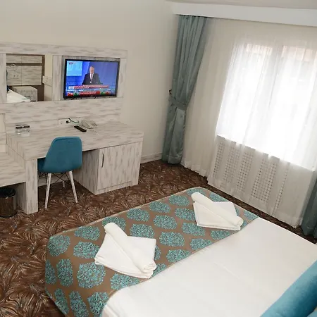 Hotel Saydes & Konukevi̇ 4*